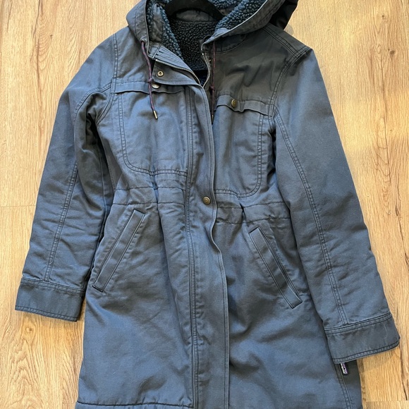 Patagonia Insulated Prairie Dawn Parka - Picture 2 of 6